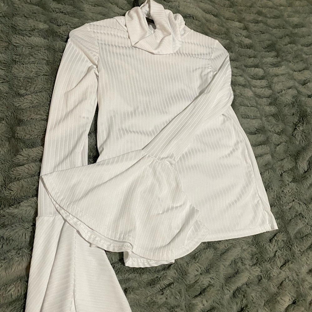 Nasty gal White bell sleeved turtle neck